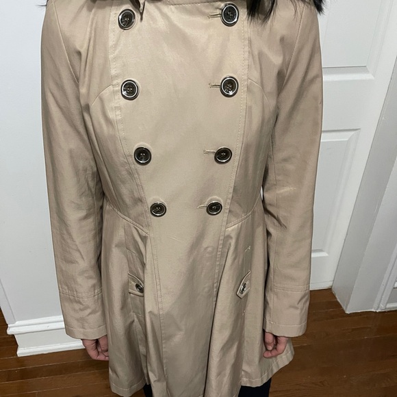 Via Spiga ( S ) biege babydoll trench - Picture 2 of 6